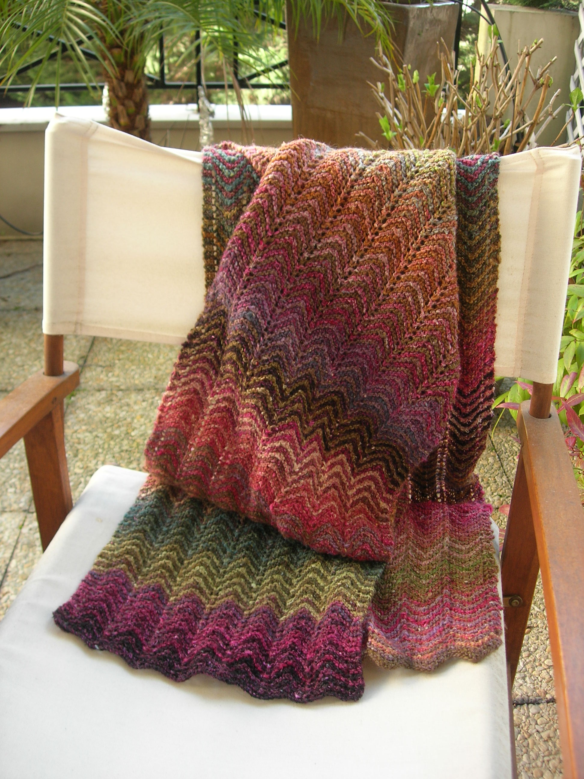 elle tricote laine et soie